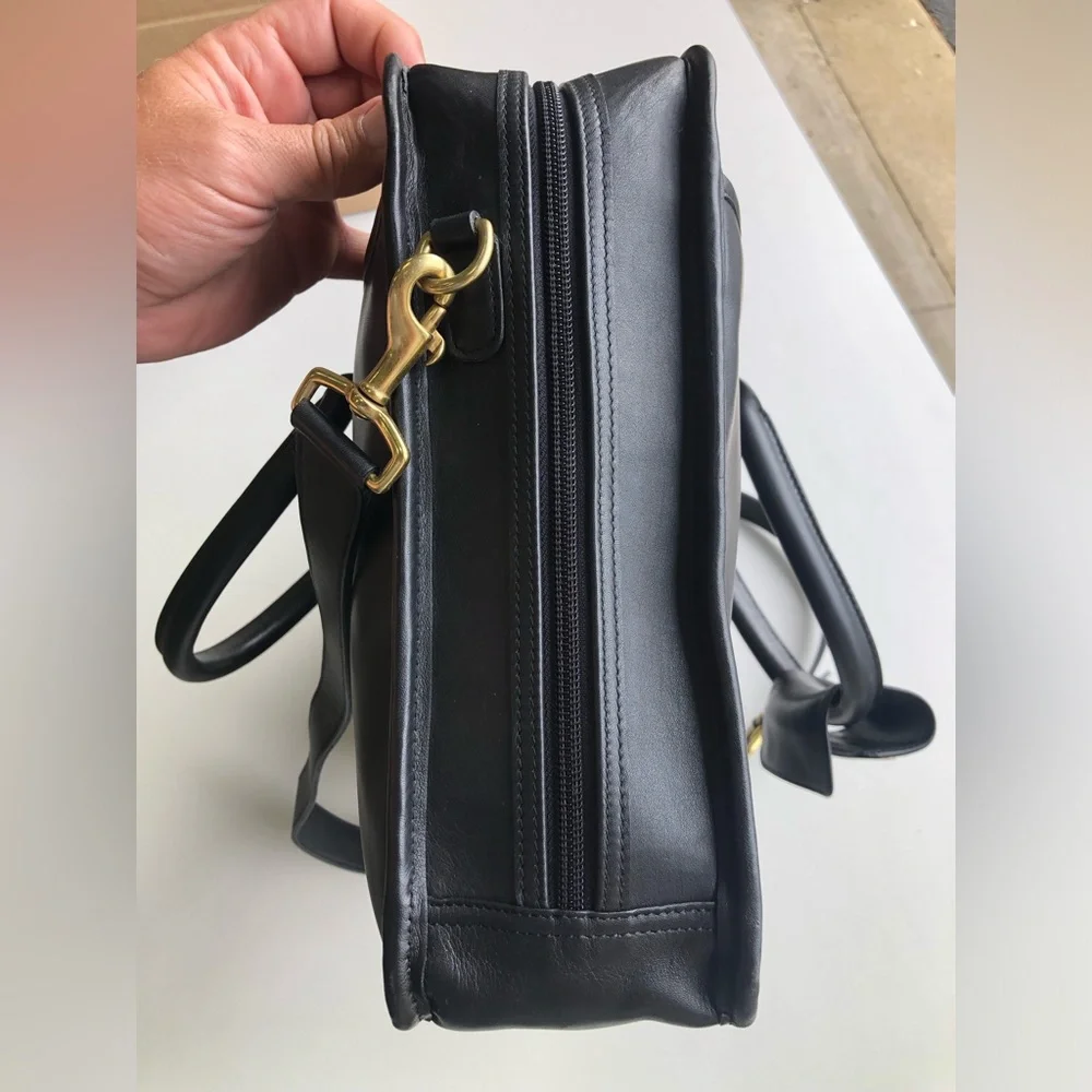Vintage Coach Zip Top Compartment Briefcase Black Leather #0538 w/ hangtag